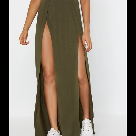 Nasty Gal long yellow maxi - Picture 10 of 11